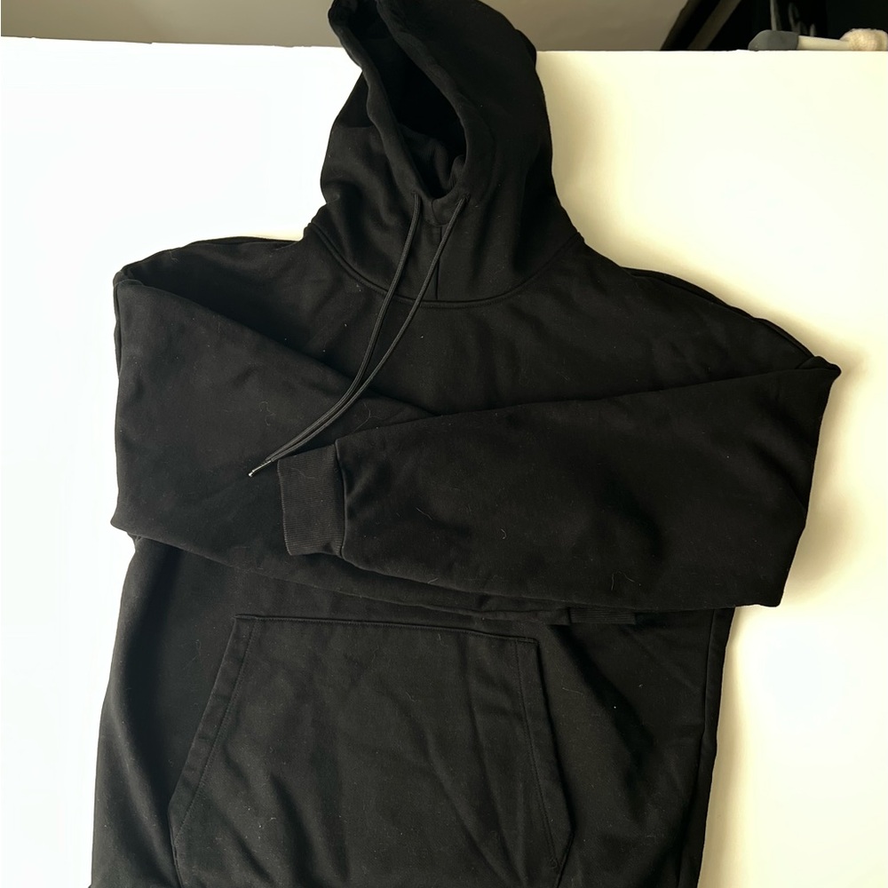 Alo Yoga Black Hoodie Sweatshirt